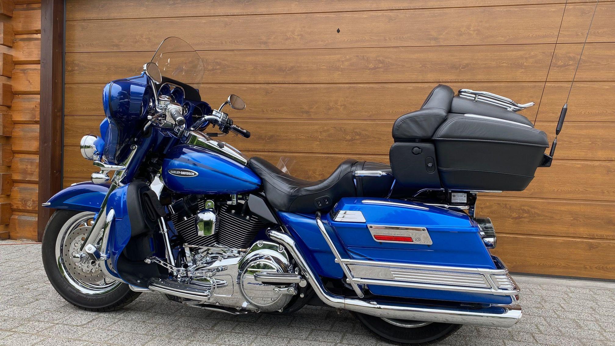ULTRA ELECTRA GLIDE CVO 2007